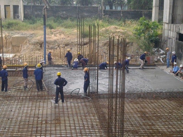 Bảo dưỡng bê tông giúp làm tăng tuổi thọ, độ bền vững của công trình