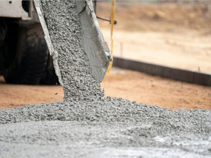 Bê tông là hỗn hợp cát, nước, xi măng cùng một số phụ gia khác được trộn lại theo một tỷ lệ nhất định