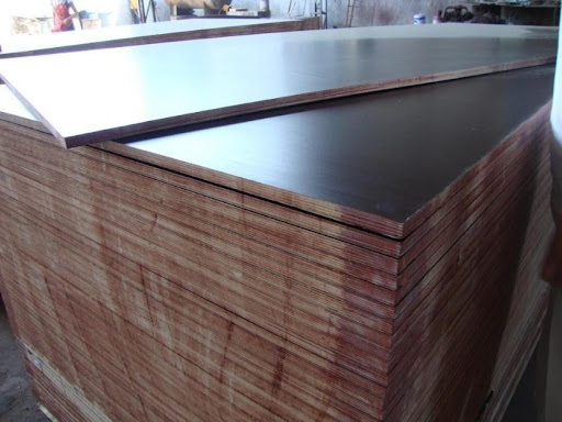 Cốp pha được tráng 1 lớp phim