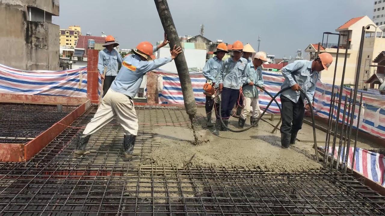 Đổ bê tông sàn từ ngoài vào trong